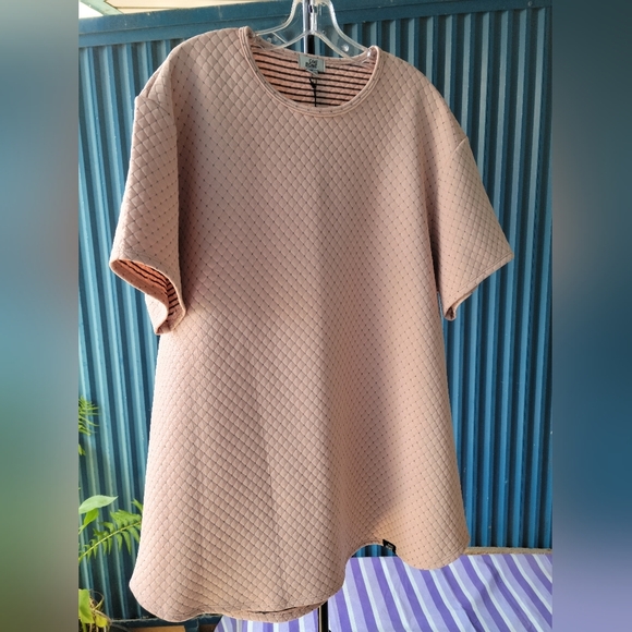 one bone Other - NWOT One Bone Quilt Scoop Tee Men's T-shirt Salmon Pink Size  1